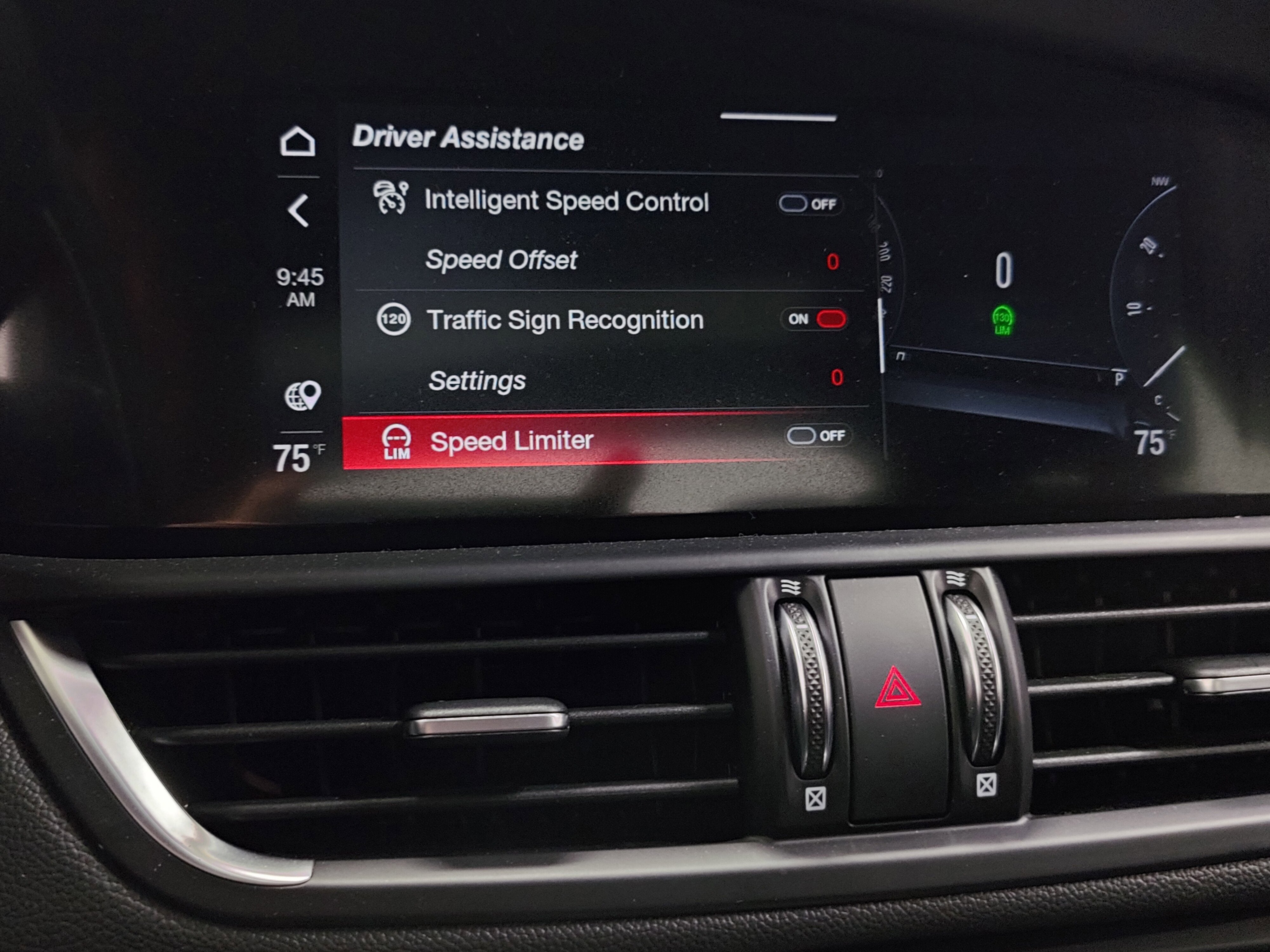 2024 Alfa Romeo Giulia Premium Veloce AWD w/Sunroof/Activ Asst