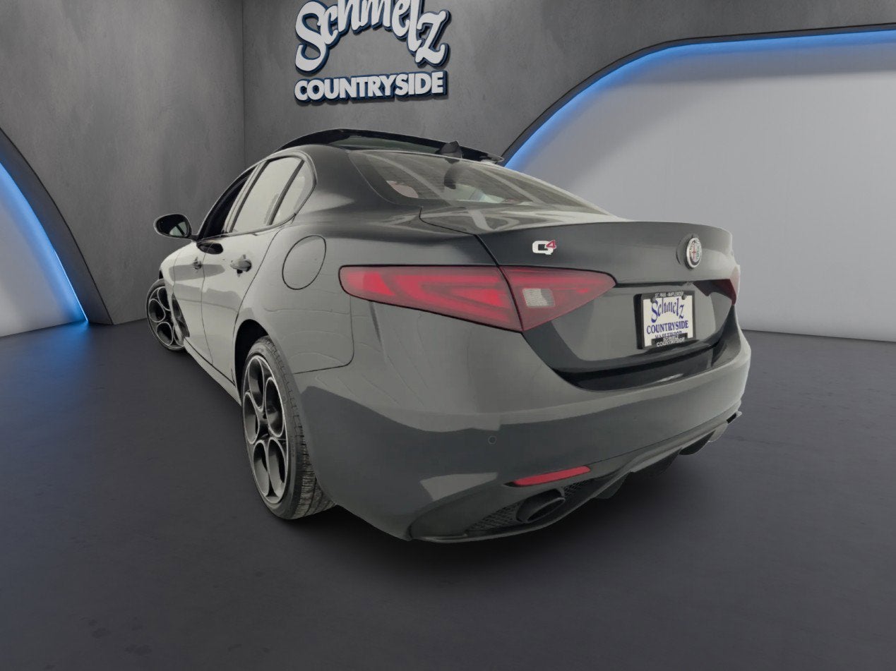 2022 Alfa Romeo Giulia Veloce Premium AWD w/Sunroof/nav