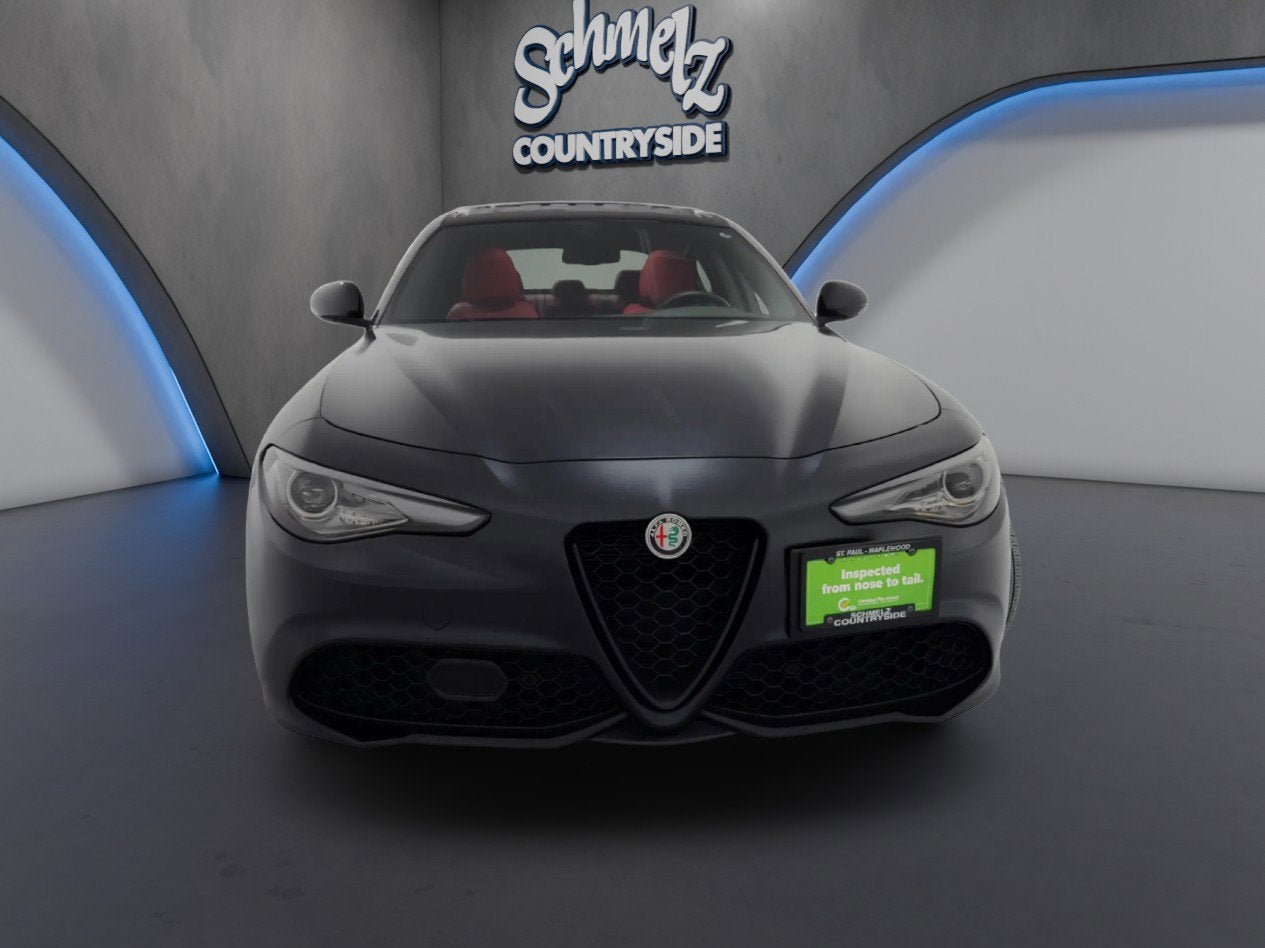 2022 Alfa Romeo Giulia Veloce Premium AWD w/Sunroof/nav