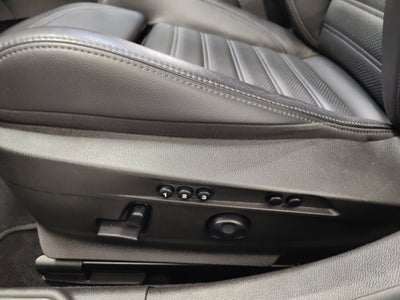 2022 Alfa Romeo Giulia Veloce Premium AWD w/Sunroof & Nav