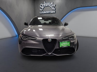 2022 Alfa Romeo Giulia Veloce Premium AWD w/Sunroof & Nav