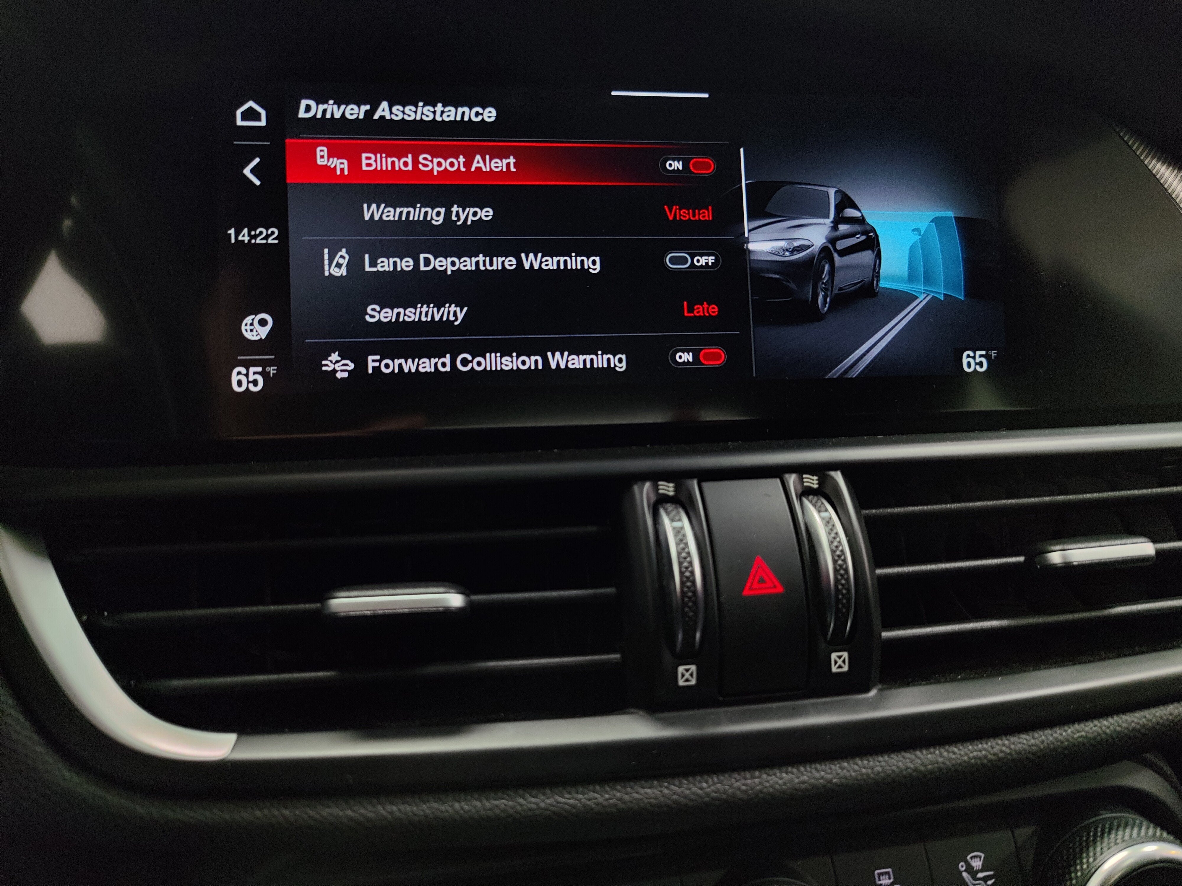 2022 Alfa Romeo Giulia Veloce Premium AWD w/Sunroof & Nav