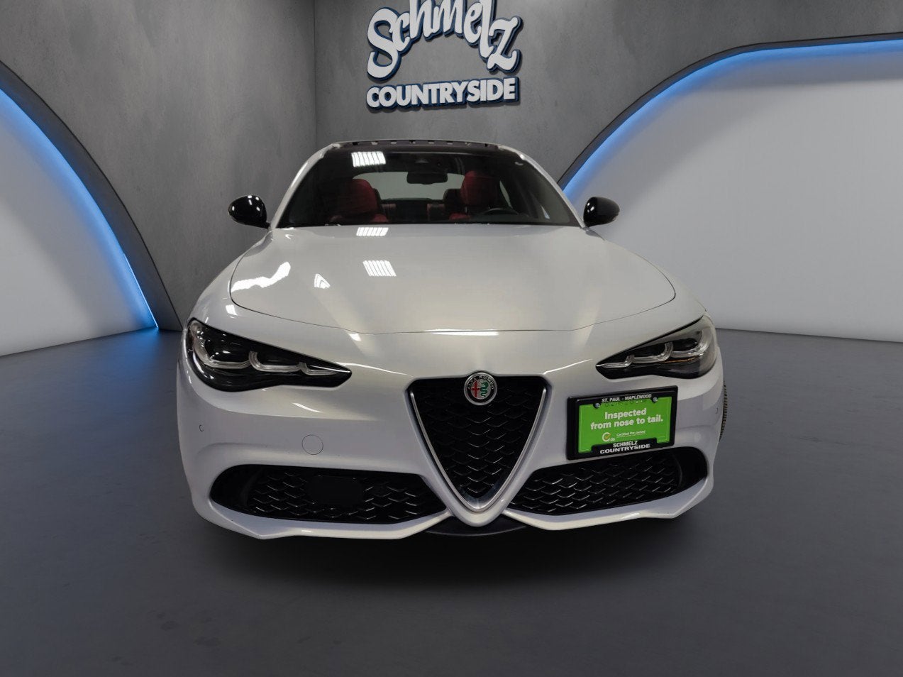 2024 Alfa Romeo Giulia Ti AWD w/Performance Driving Pkg