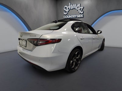 2024 Alfa Romeo Giulia Ti AWD w/Performance Driving Pkg