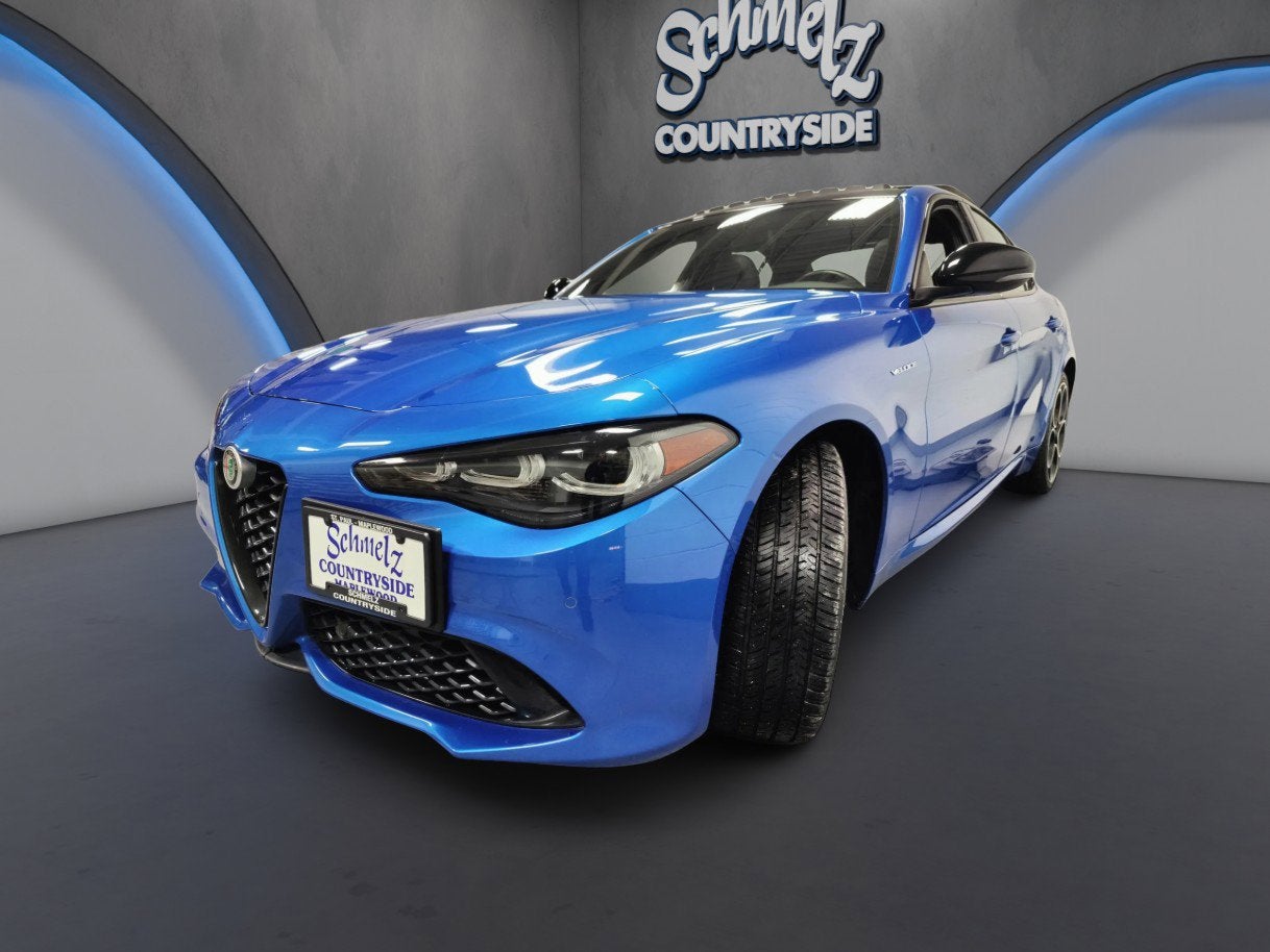 2024 Alfa Romeo Giulia Veloce Premium AWD w/Sunroof/Activ Asst