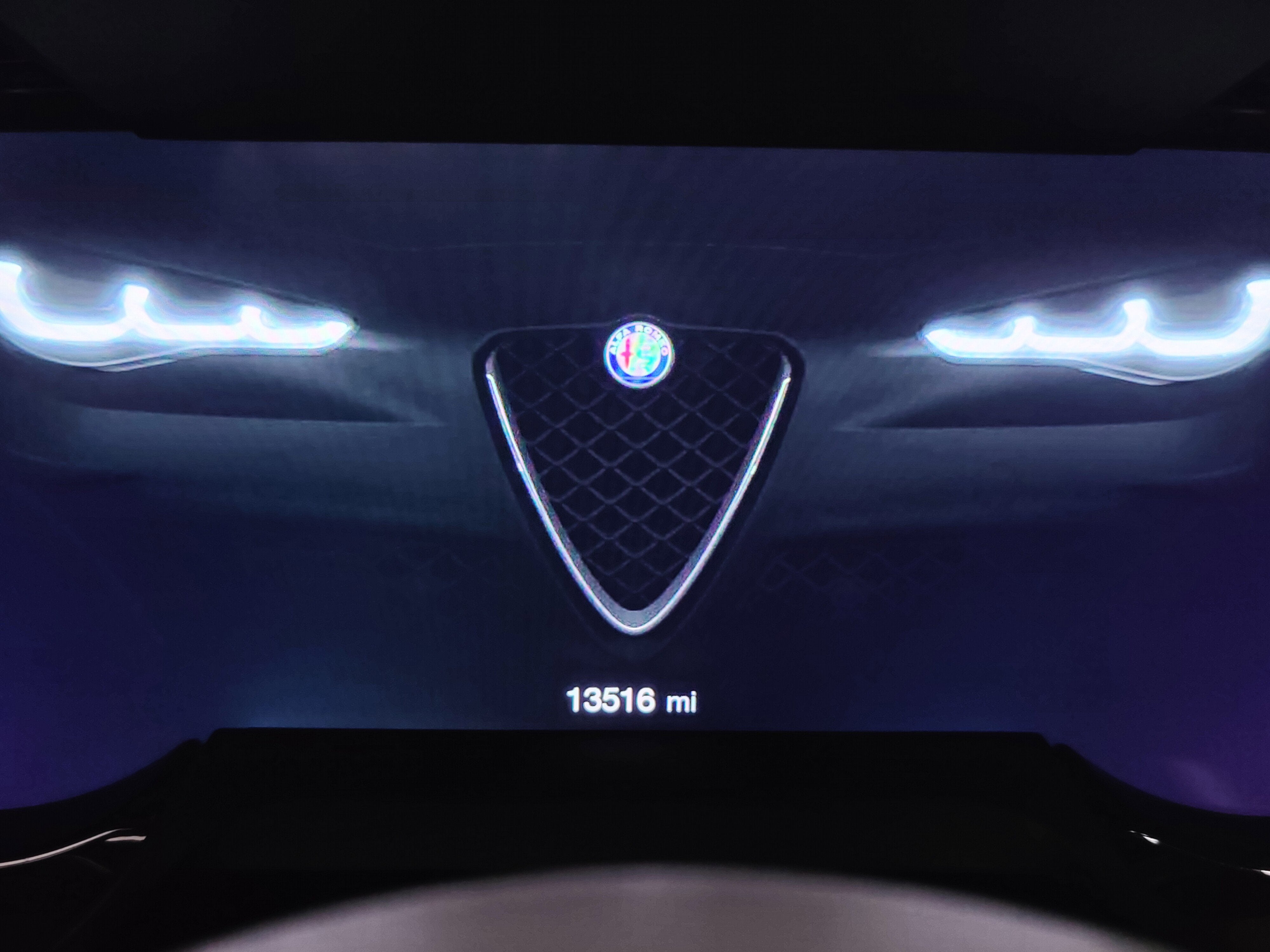 2024 Alfa Romeo Giulia Veloce Premium AWD w/Sunroof/Activ Asst