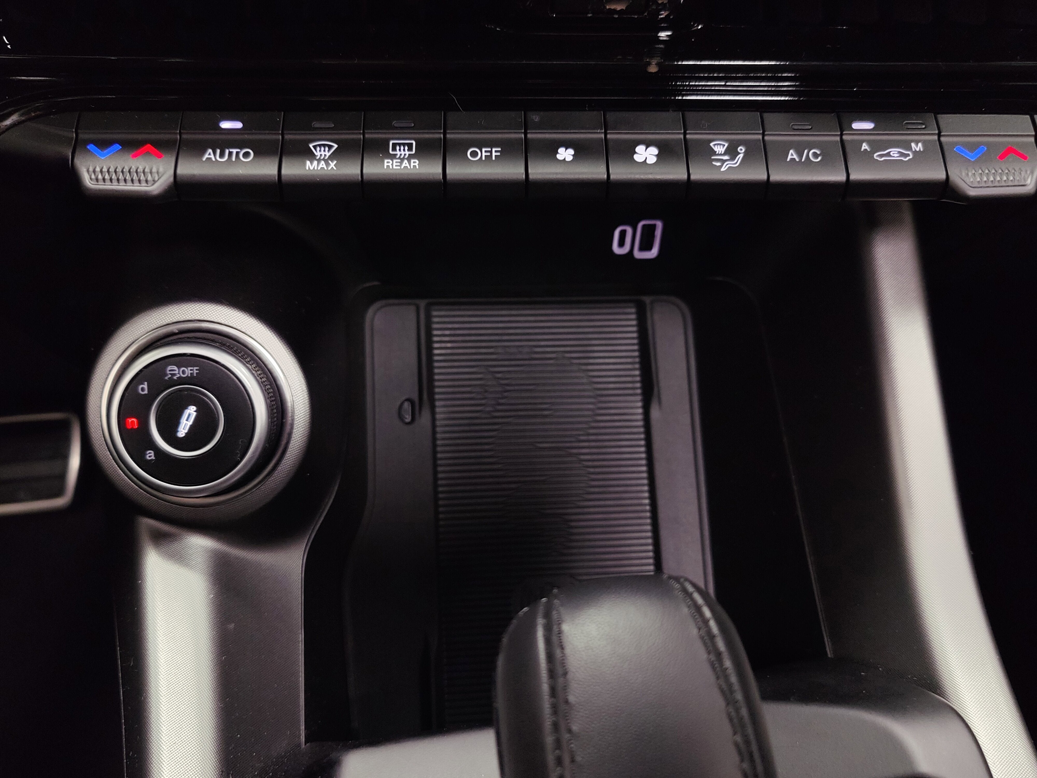 2025 Alfa Romeo Tonale Veloce Premium AWD w/Sunroof