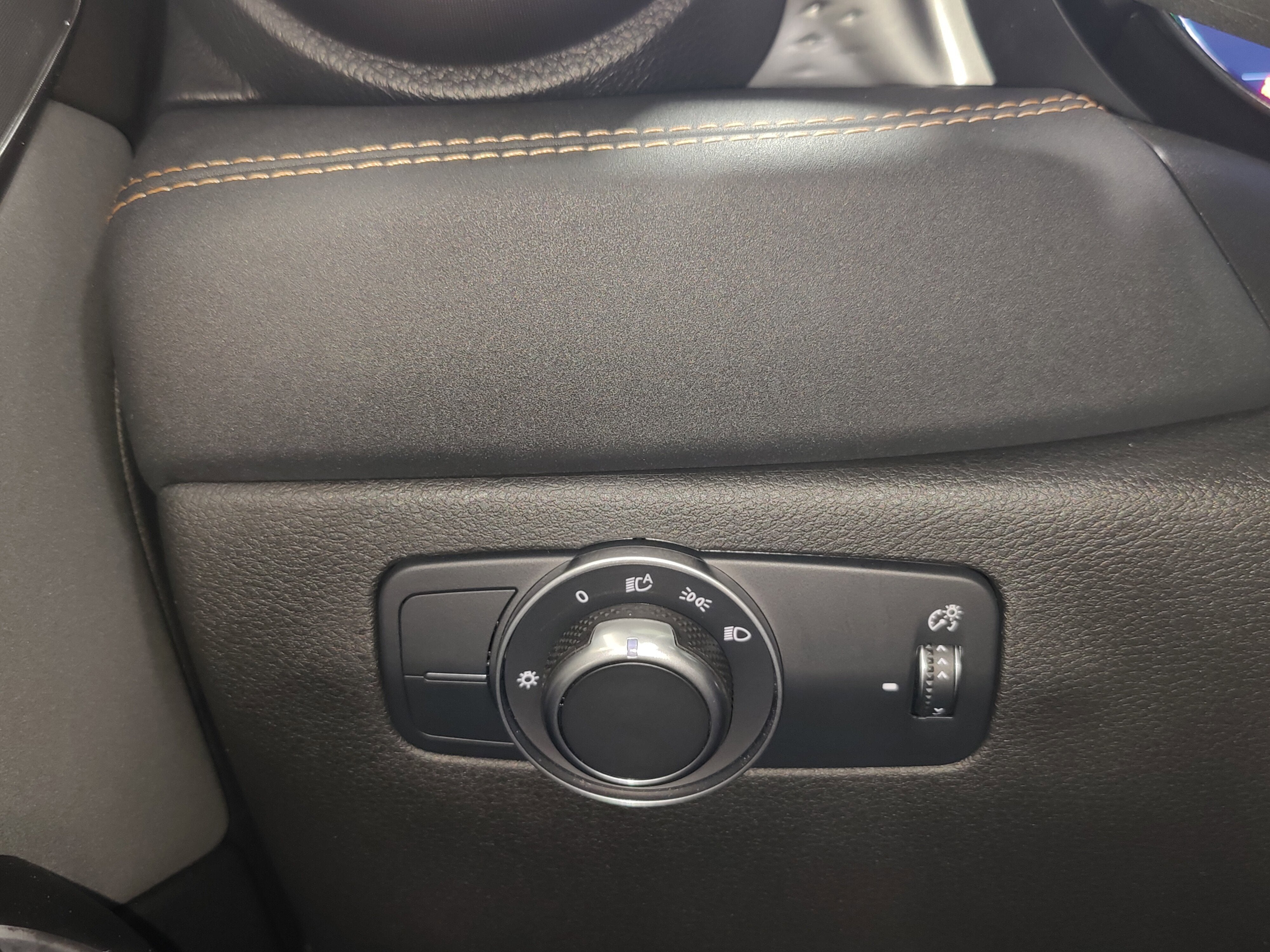 2025 Alfa Romeo Tonale 2.0T AWD w/Sunroof