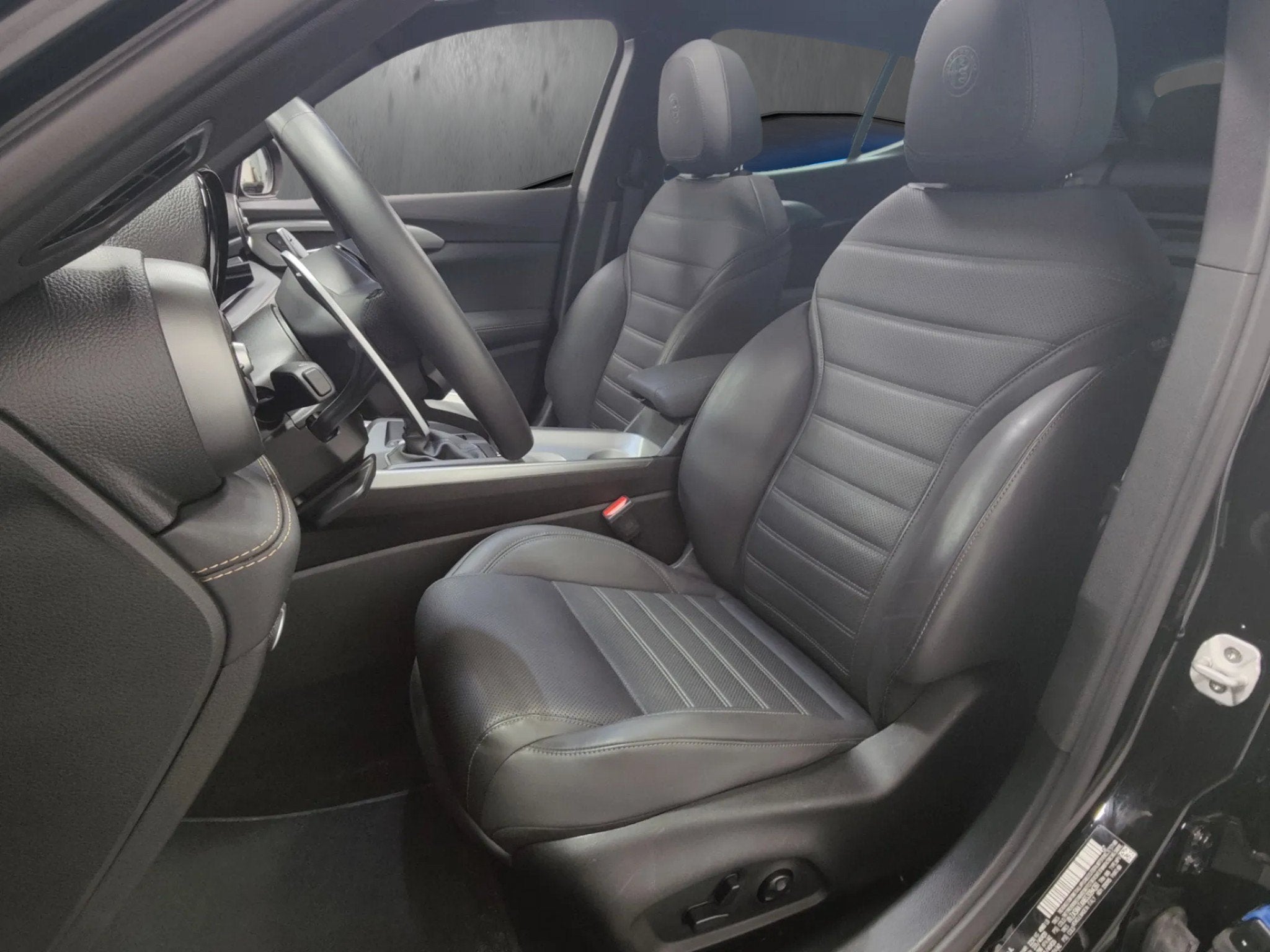 2025 Alfa Romeo Tonale Veloce Premium AWD w/Sunroof