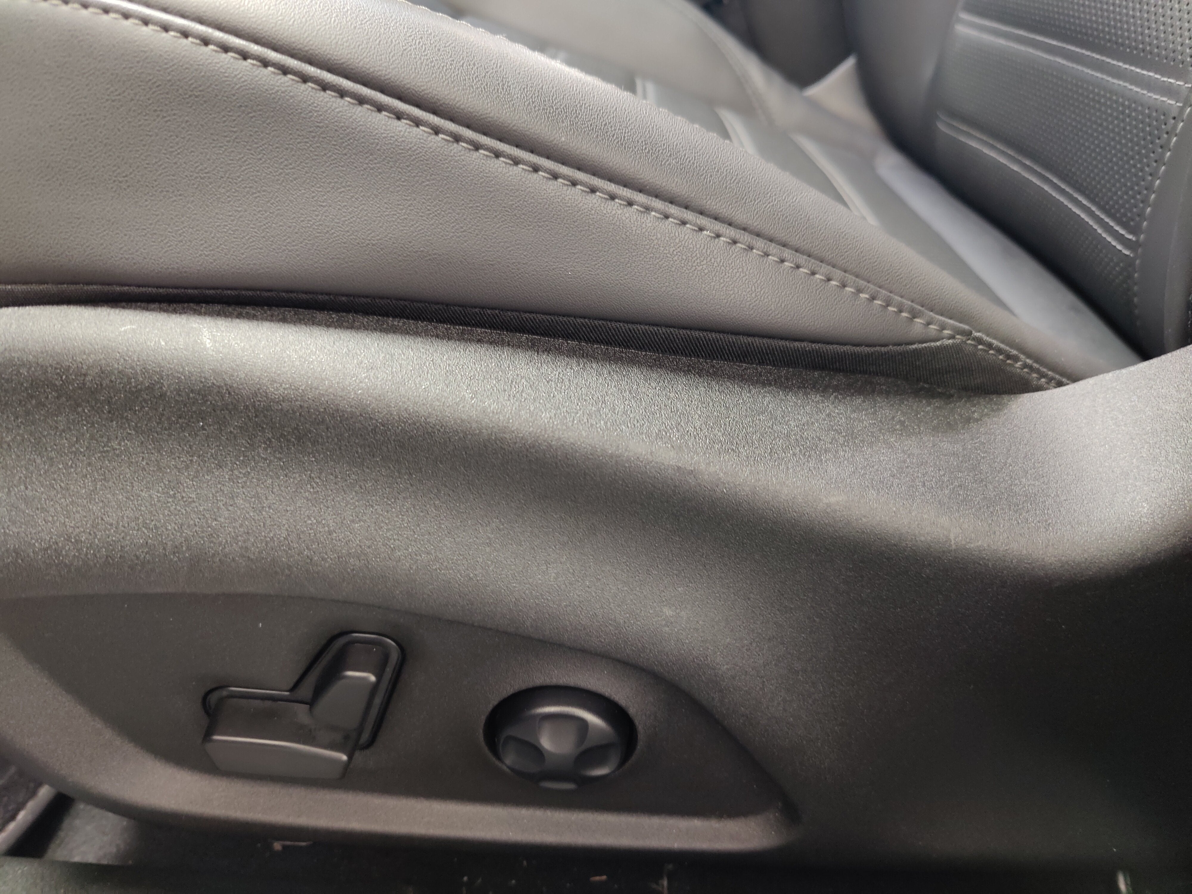 2025 Alfa Romeo Tonale Veloce Premium AWD w/Sunroof