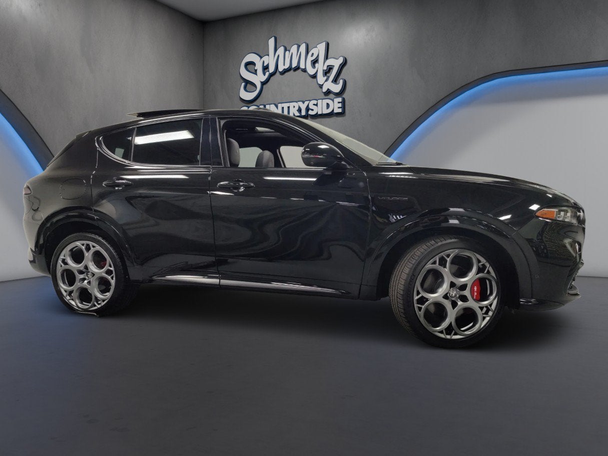 2025 Alfa Romeo Tonale Veloce Premium AWD w/Sunroof