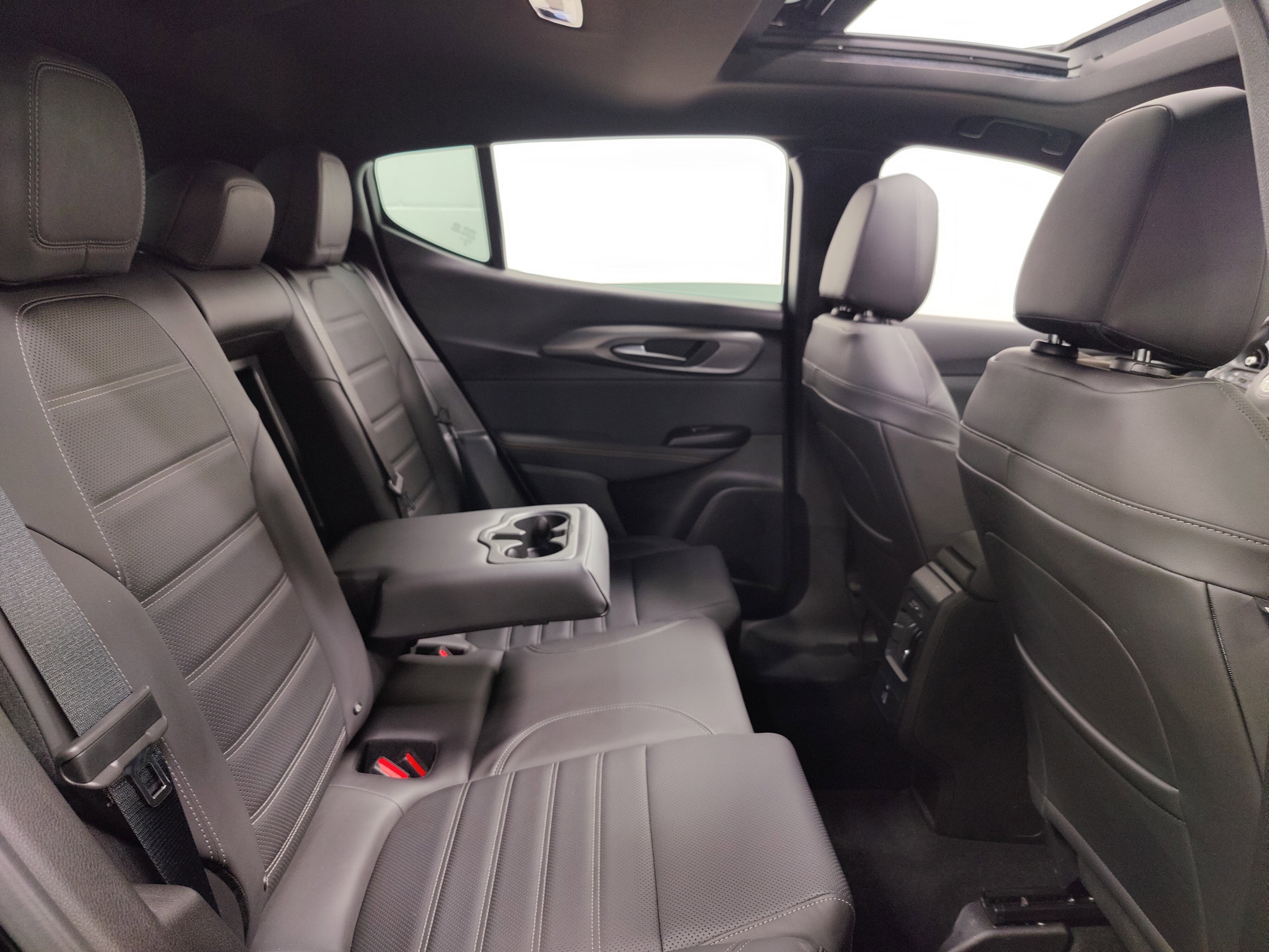 2025 Alfa Romeo Tonale 2.0T Premium AWD w/Sunroof/Activ Asst