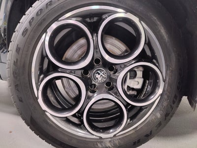 2025 Alfa Romeo Tonale 2.0T Premium AWD w/Sunroof/Activ Asst