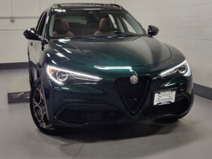 2021 Alfa Romeo Stelvio Nero AWD w/Sunroof &amp; Activ Asst