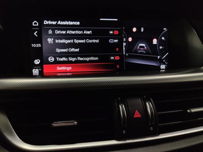 2025 Alfa Romeo Stelvio Veloce Premium AWD w/Sunroof