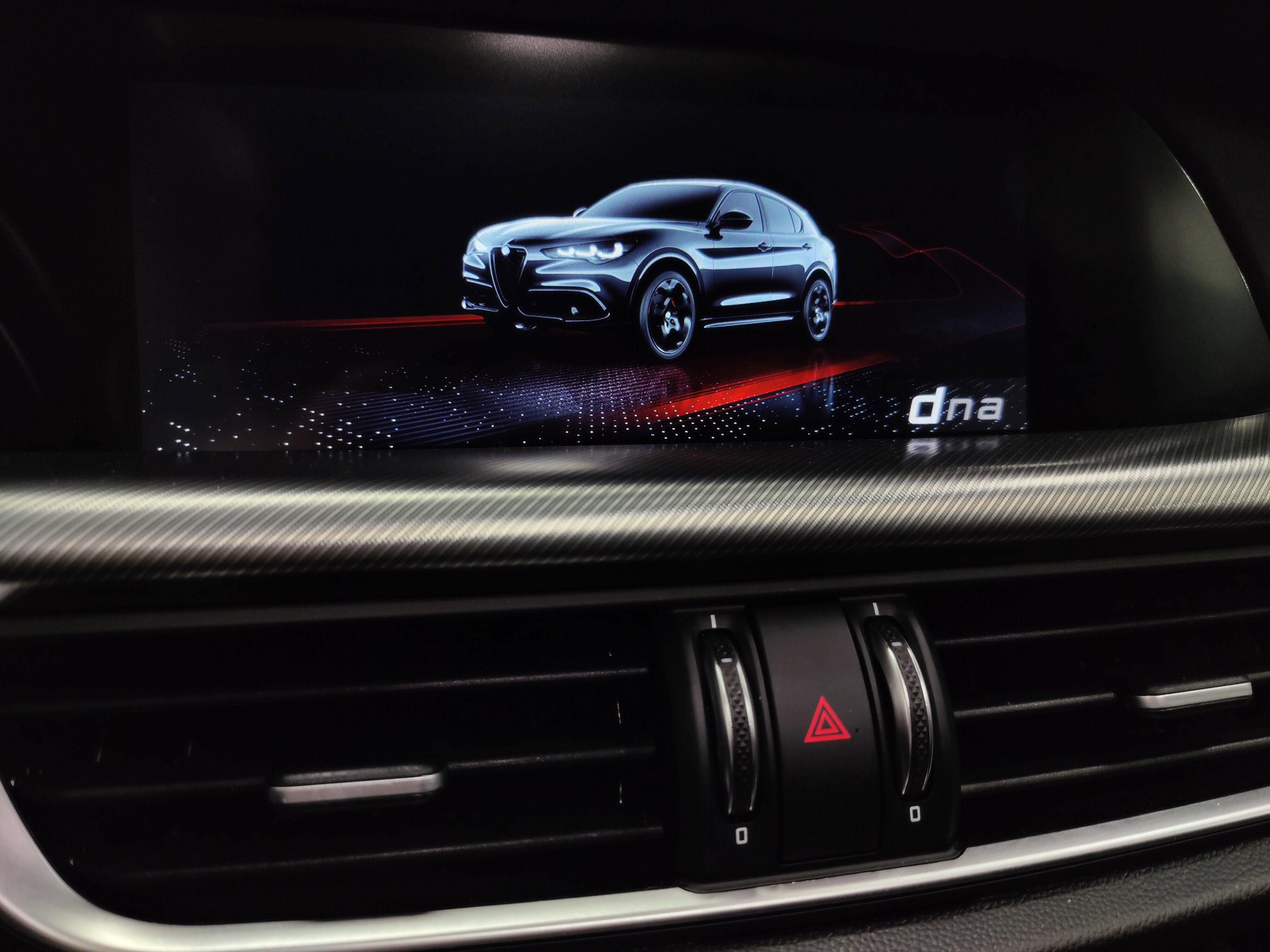 2025 Alfa Romeo Stelvio Veloce Premium AWD w/Sunroof