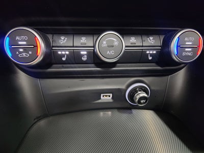 2025 Alfa Romeo Stelvio Veloce Premium AWD w/Sunroof