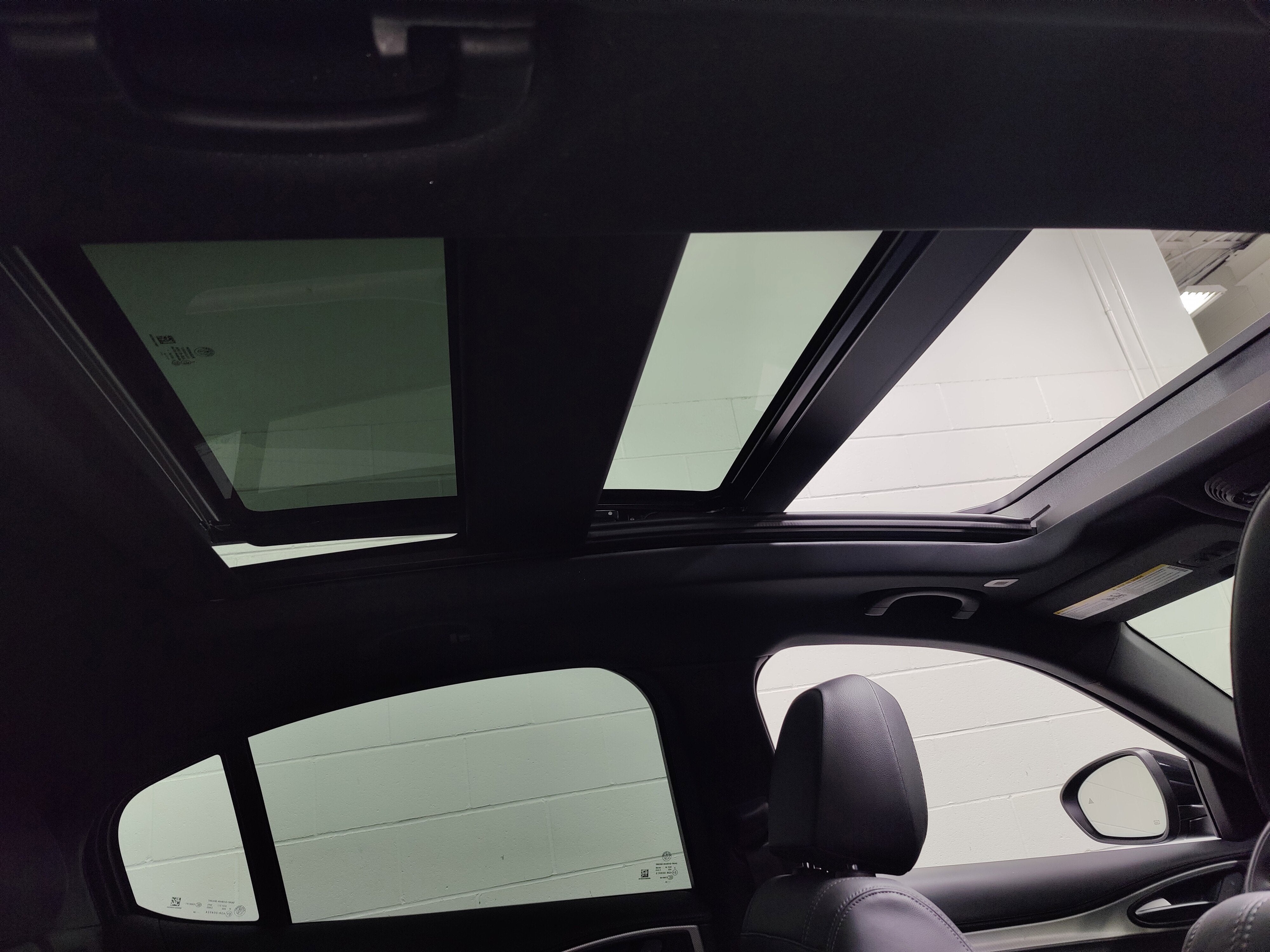 2025 Alfa Romeo Stelvio Veloce Premium AWD w/Sunroof