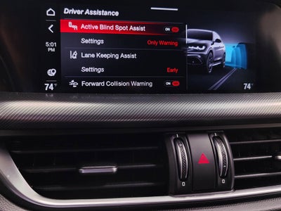 2025 Alfa Romeo Stelvio Intensa AWD w/Sunroof/Nav