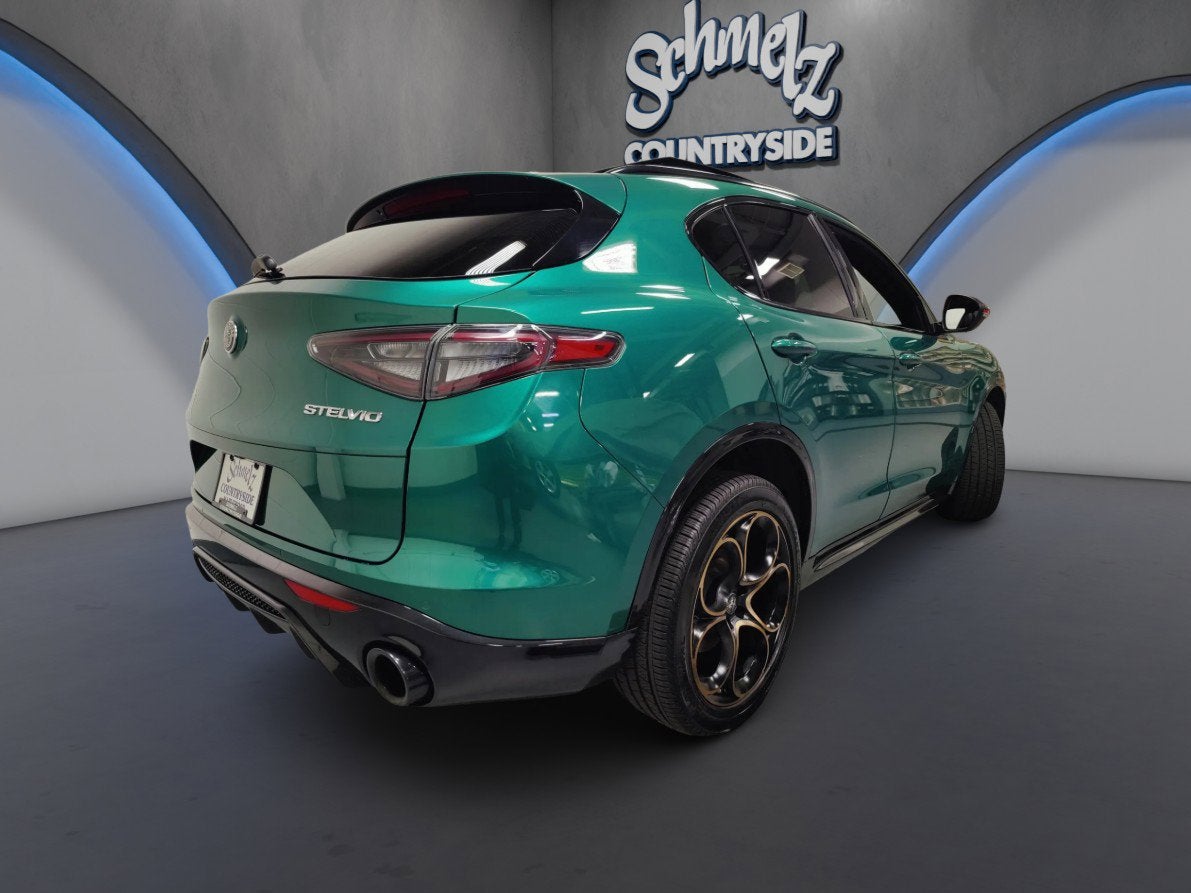2025 Alfa Romeo Stelvio Intensa AWD w/Sunroof/Nav