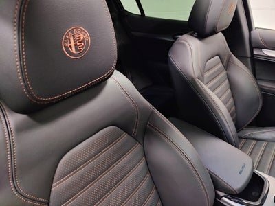 2025 Alfa Romeo Stelvio Intensa AWD w/Sunroof/Nav