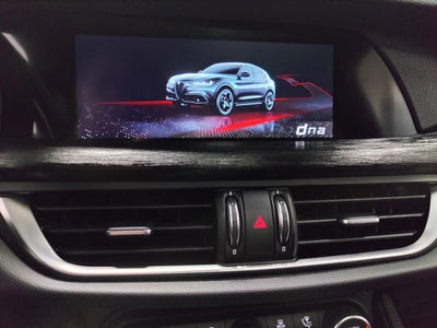 2024 Alfa Romeo Stelvio Q4 AWD w/Sunroof/Nav