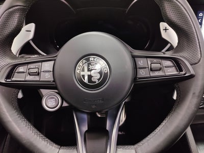2024 Alfa Romeo Stelvio Q4 AWD w/Sunroof/Nav