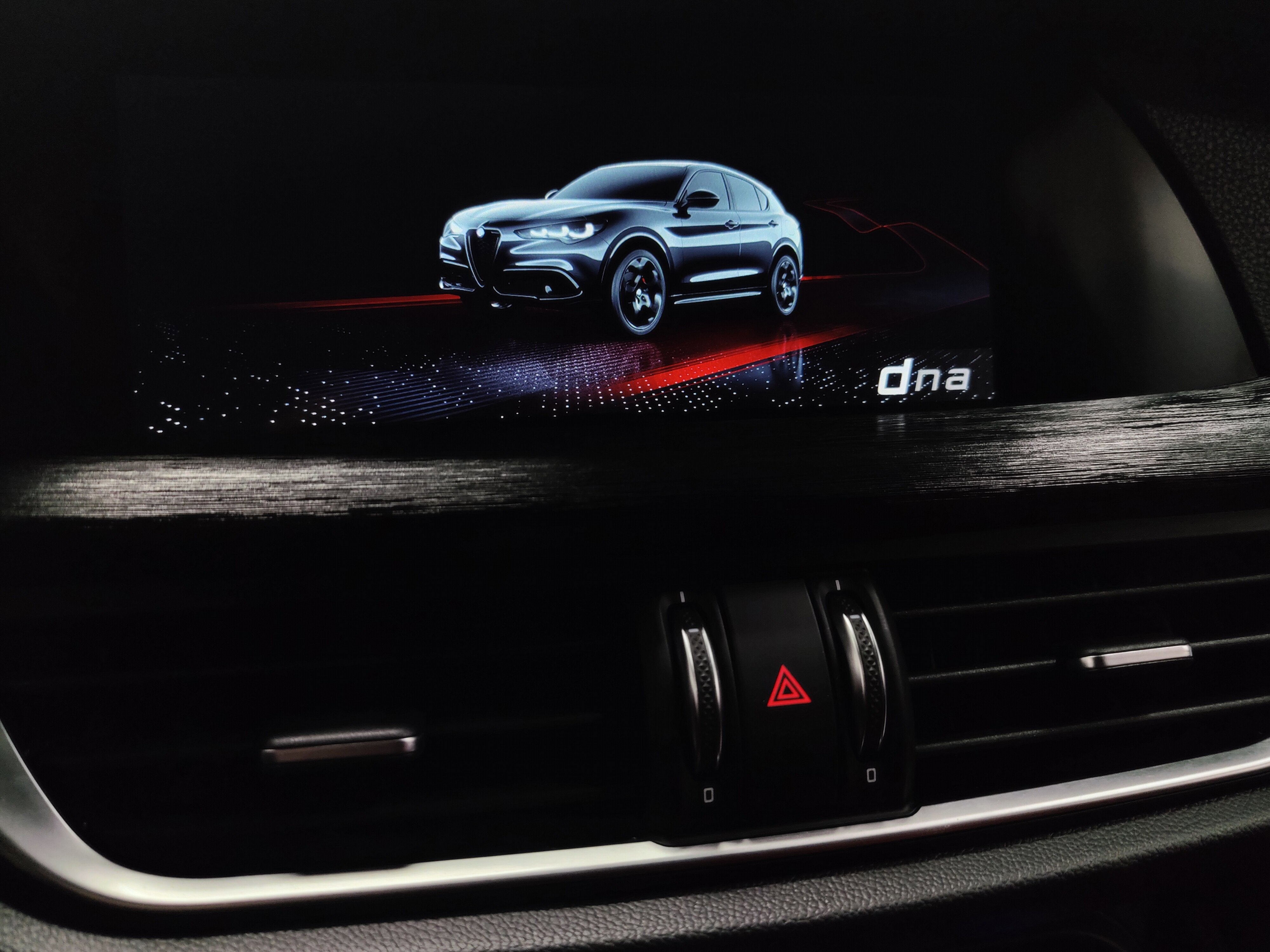 2024 Alfa Romeo Stelvio Sprint AWD w/Sunroof/Nav