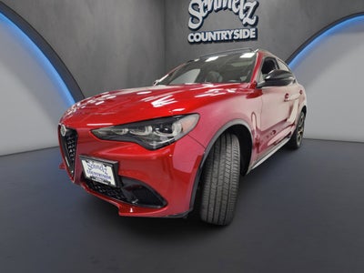 2025 Alfa Romeo Stelvio Intensa AWD w/Sunroof/Nav