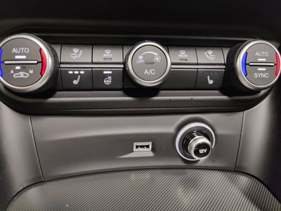 2025 Alfa Romeo Stelvio Intensa AWD w/Sunroof/Nav