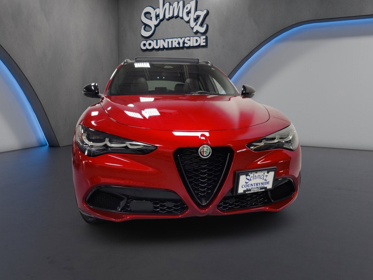 2025 Alfa Romeo Stelvio Intensa AWD w/Sunroof/Nav