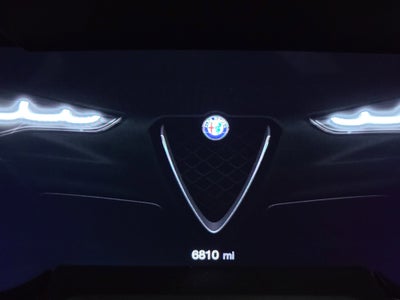 2025 Alfa Romeo Stelvio Intensa AWD w/Sunroof/Nav