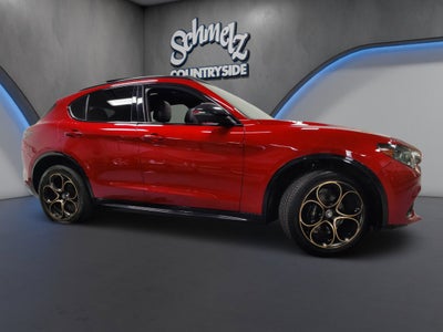 2025 Alfa Romeo Stelvio Intensa AWD w/Sunroof/Nav