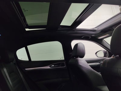 2025 Alfa Romeo Stelvio Intensa AWD w/Sunroof/Nav