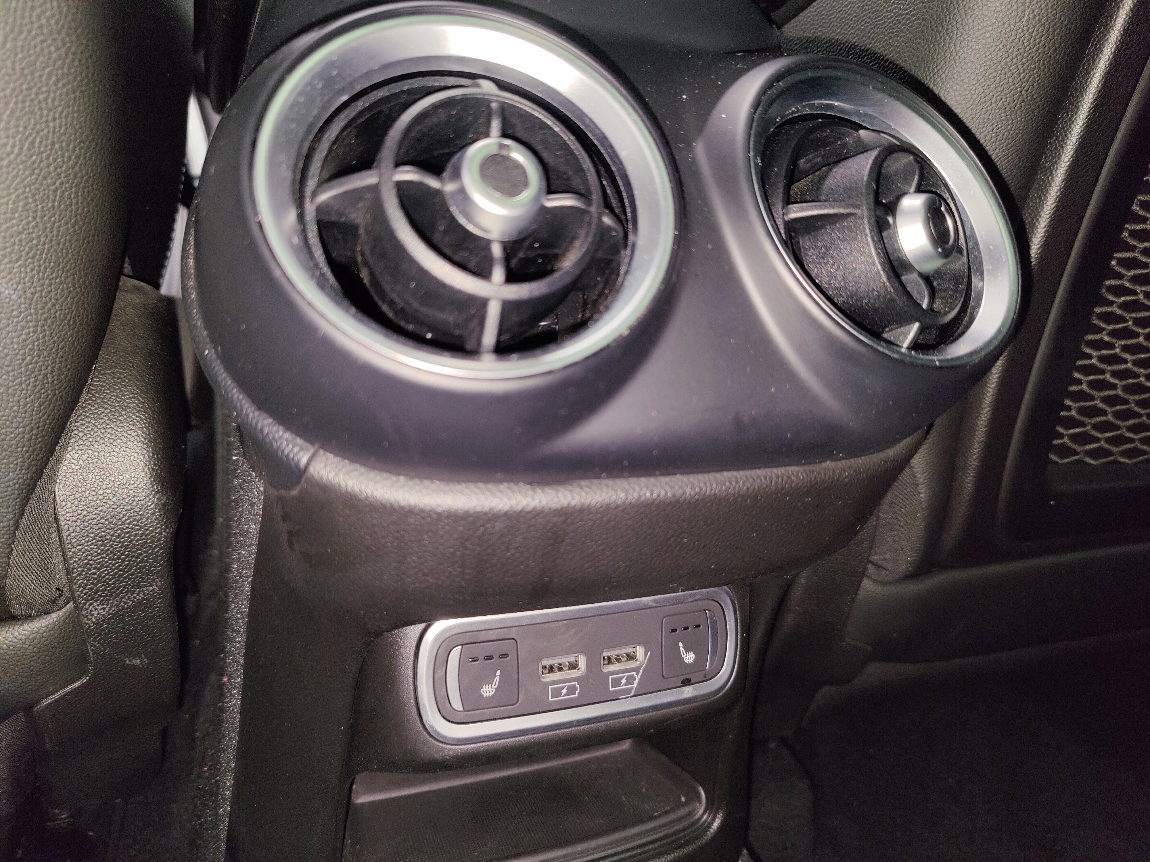 2024 Alfa Romeo Stelvio Veloce AWD w/Sunrof/Activ Asst