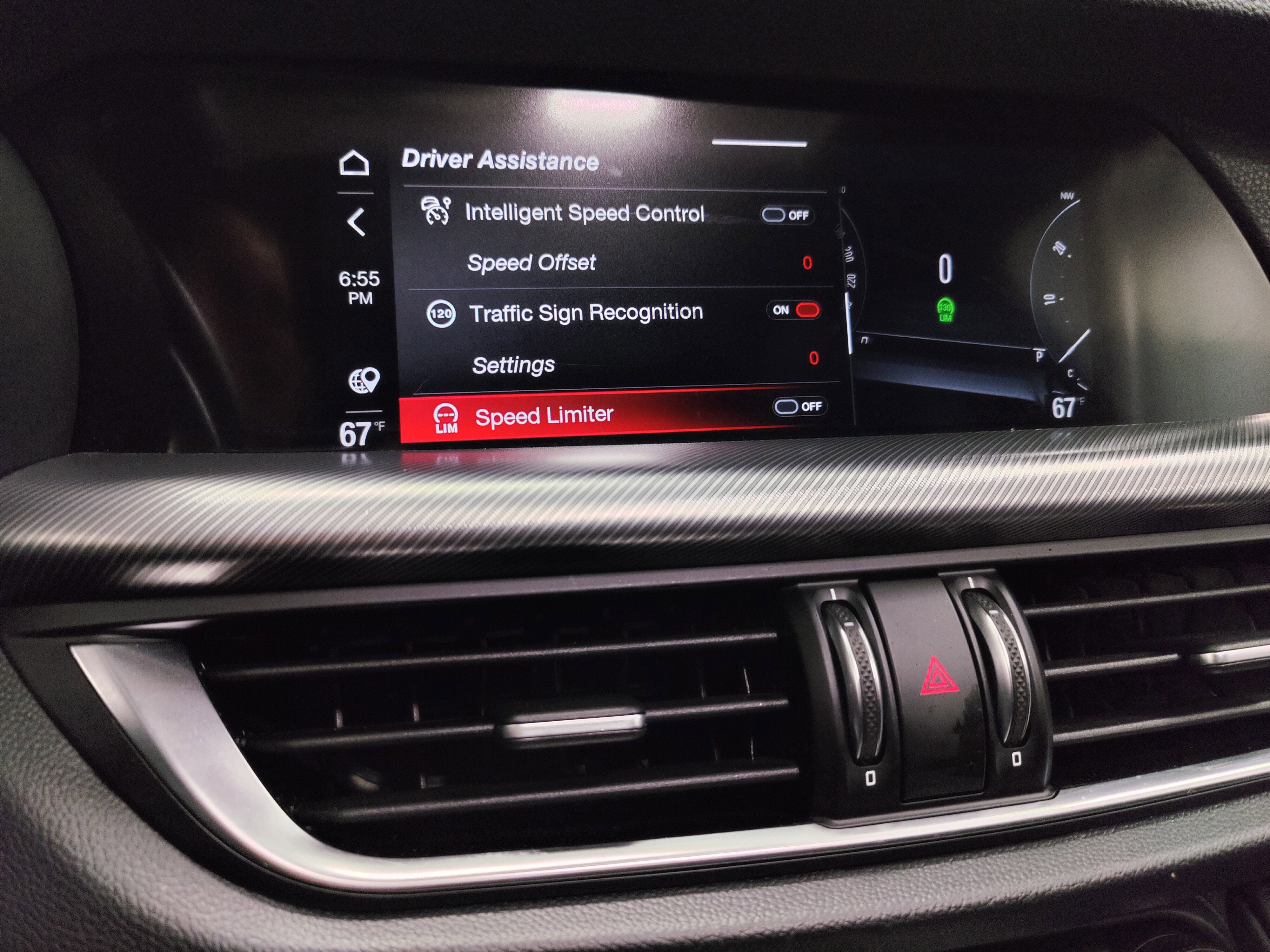 2024 Alfa Romeo Stelvio Veloce AWD w/Sunrof/Activ Asst