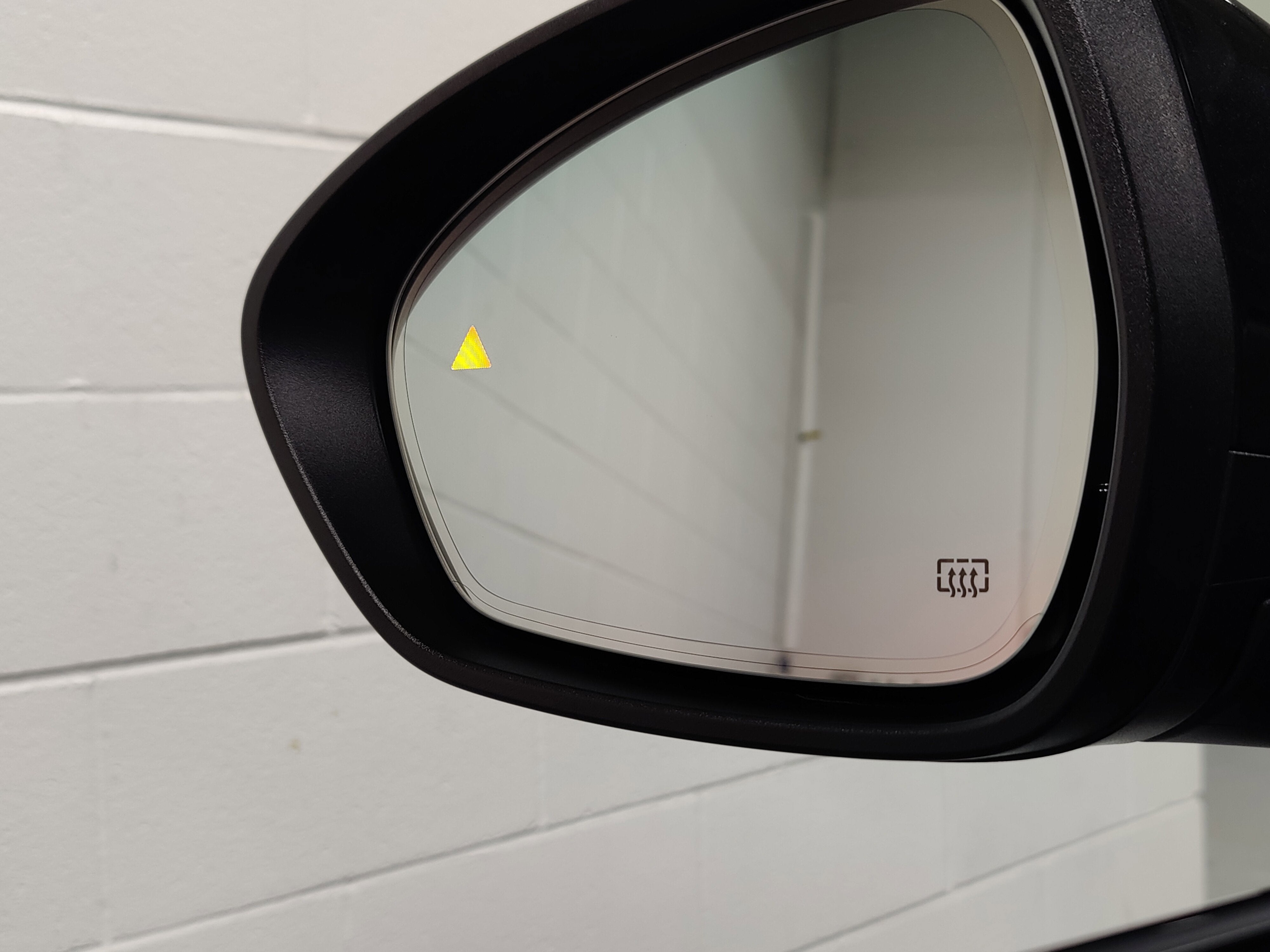 2024 Alfa Romeo Stelvio Veloce AWD w/Sunrof/Activ Asst