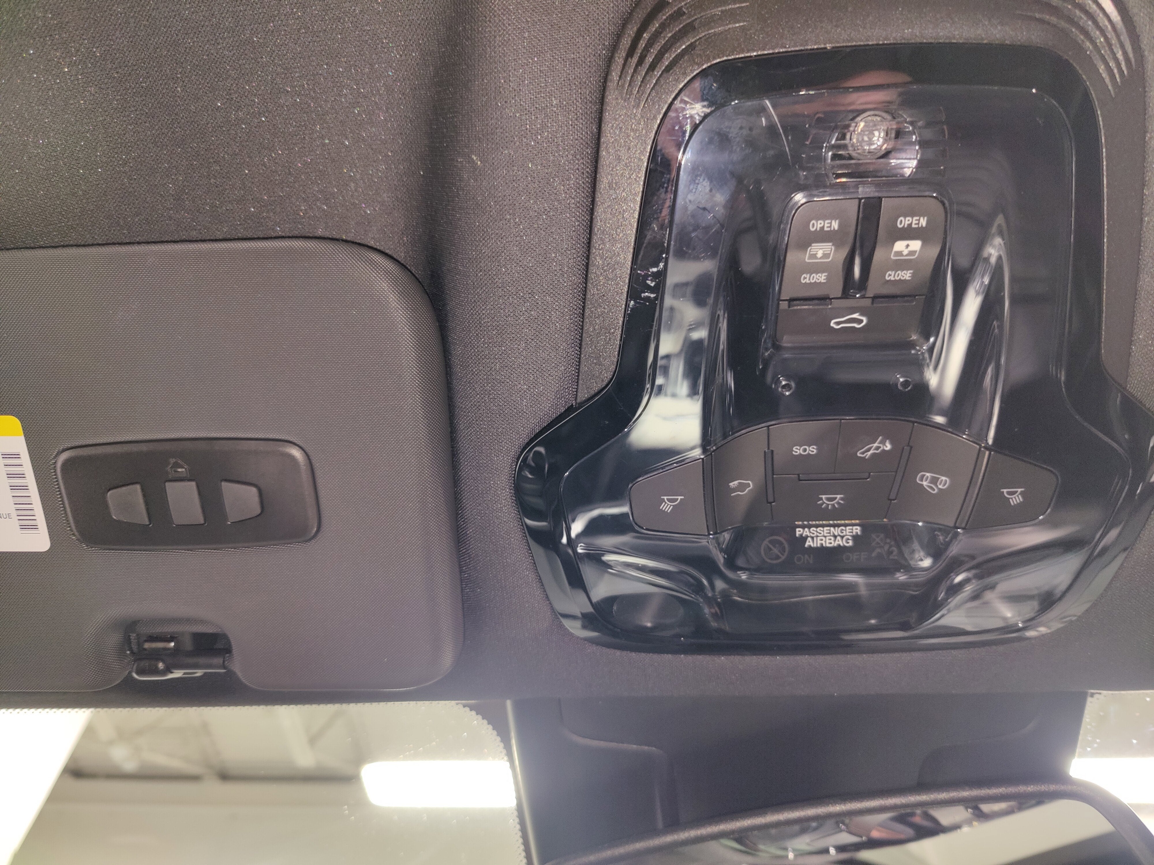 2024 Alfa Romeo Stelvio Veloce AWD w/Sunrof/Activ Asst