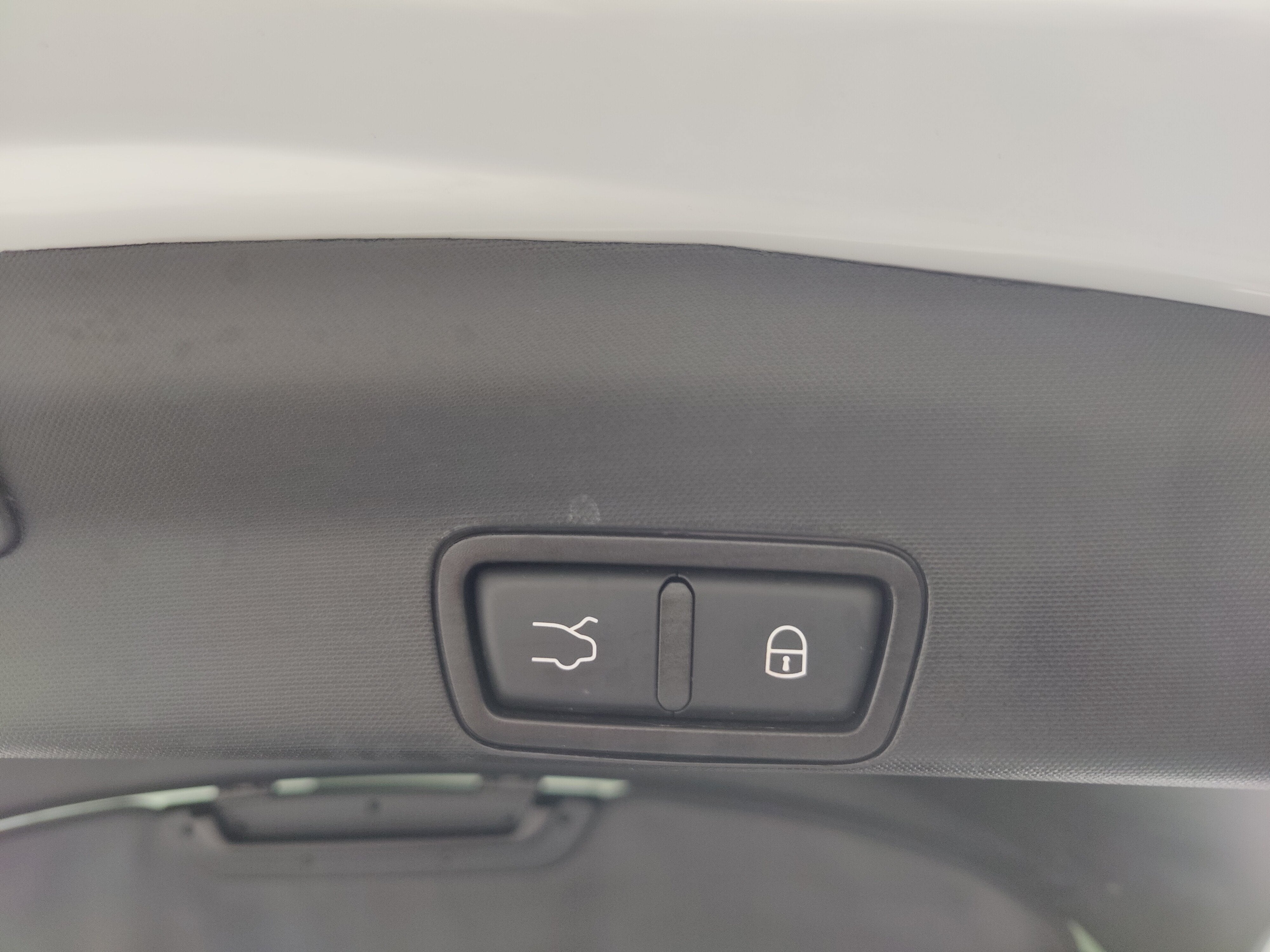 2023 Alfa Romeo Stelvio Veloce AWD w/Sunroof & Nav
