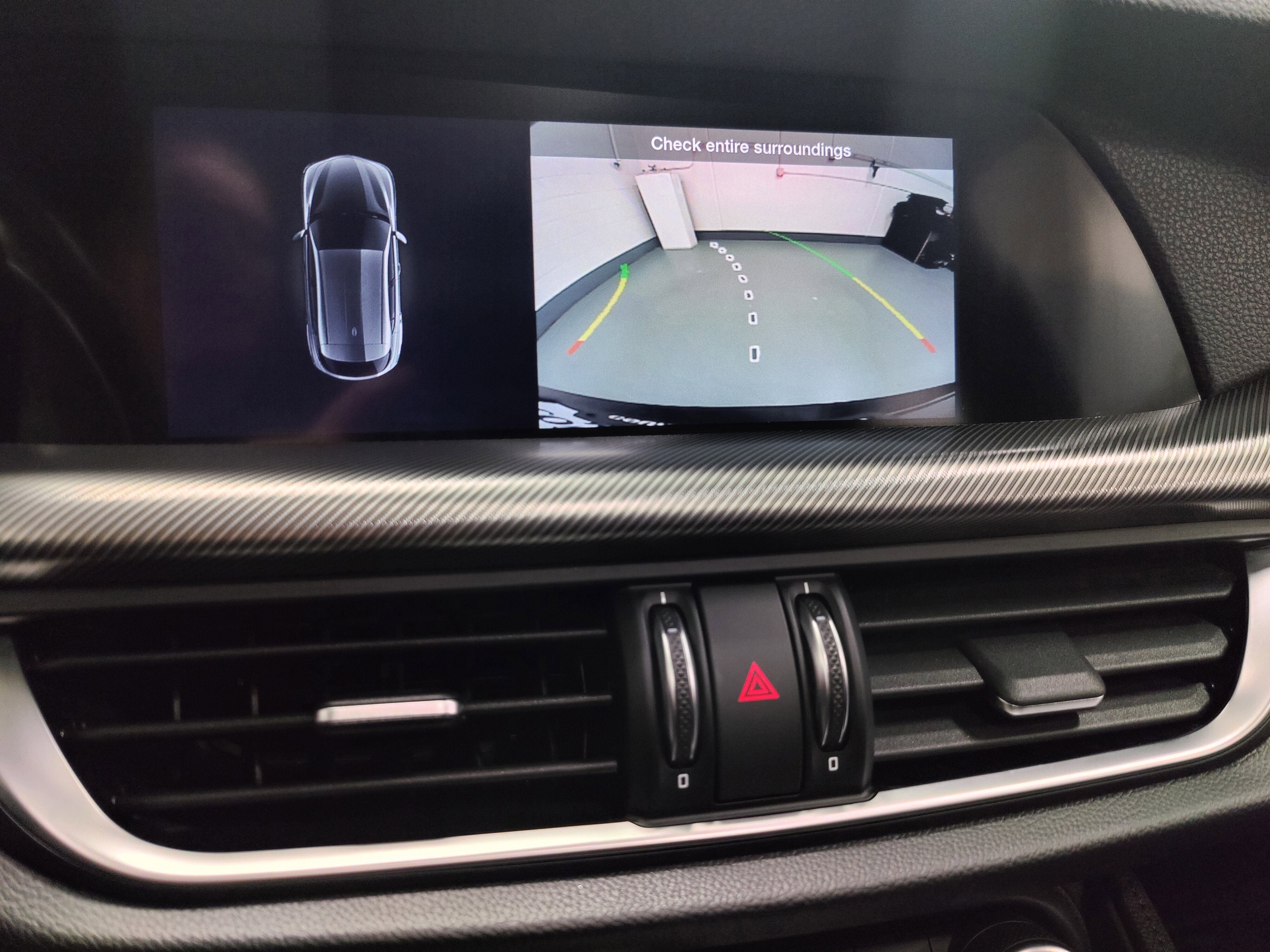 2024 Alfa Romeo Stelvio Veloce AWD w/Sunroof/Nav