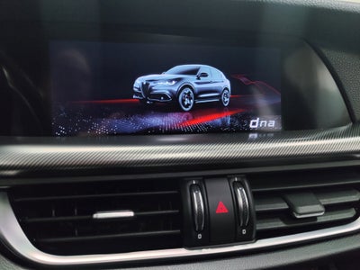 2024 Alfa Romeo Stelvio Veloce AWD w/Sunroof/Nav