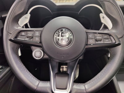 2024 Alfa Romeo Stelvio Veloce AWD w/Sunroof/Nav
