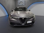 2022 Alfa Romeo Stelvio Ti AWD w/Sunroof & Nav