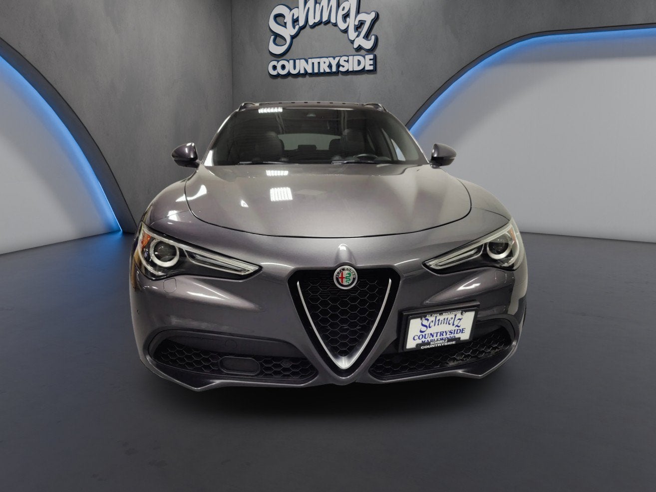 2022 Alfa Romeo Stelvio Ti AWD w/Sunroof & Nav