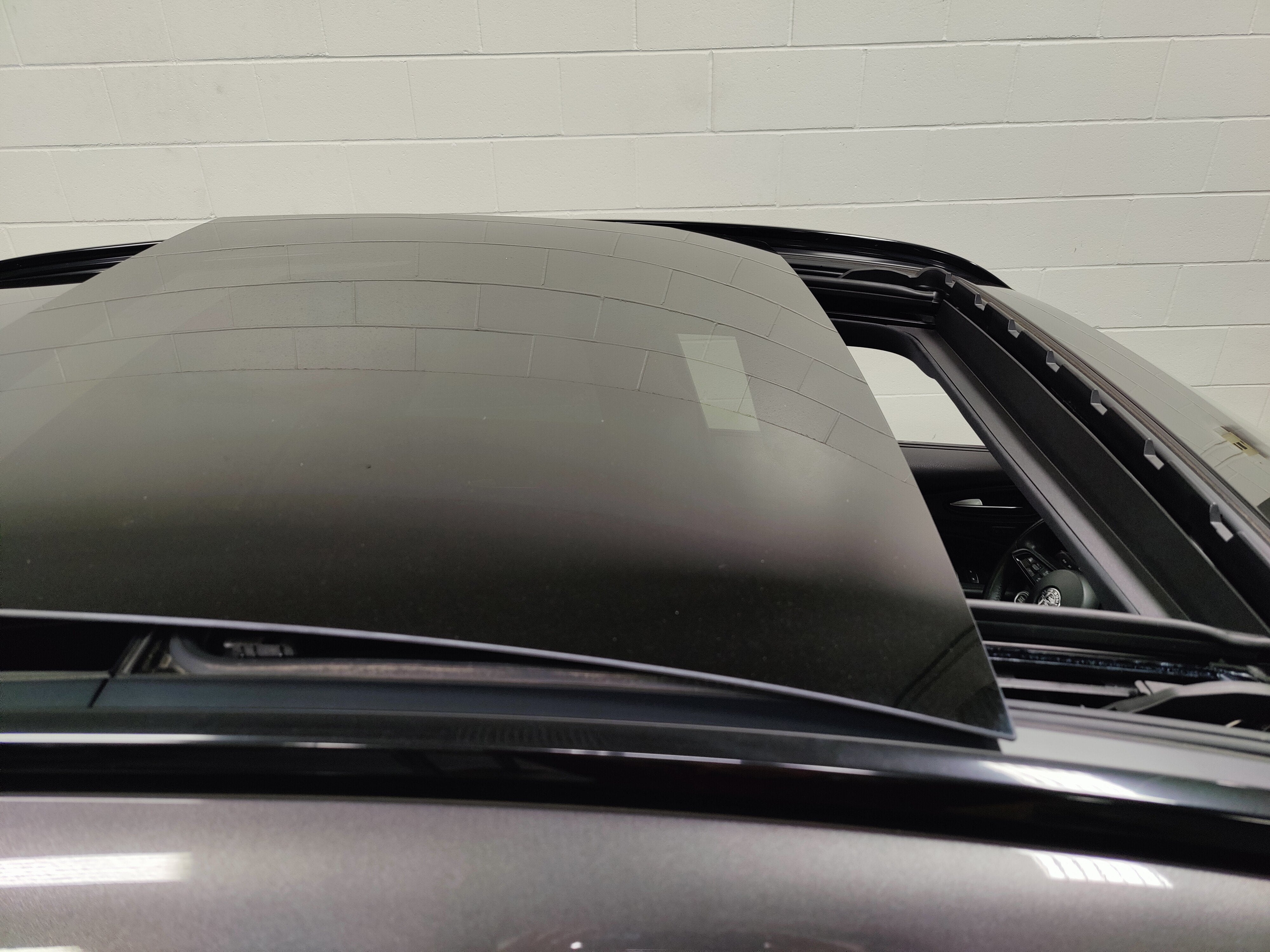 2022 Alfa Romeo Stelvio Ti AWD w/Sunroof & Nav