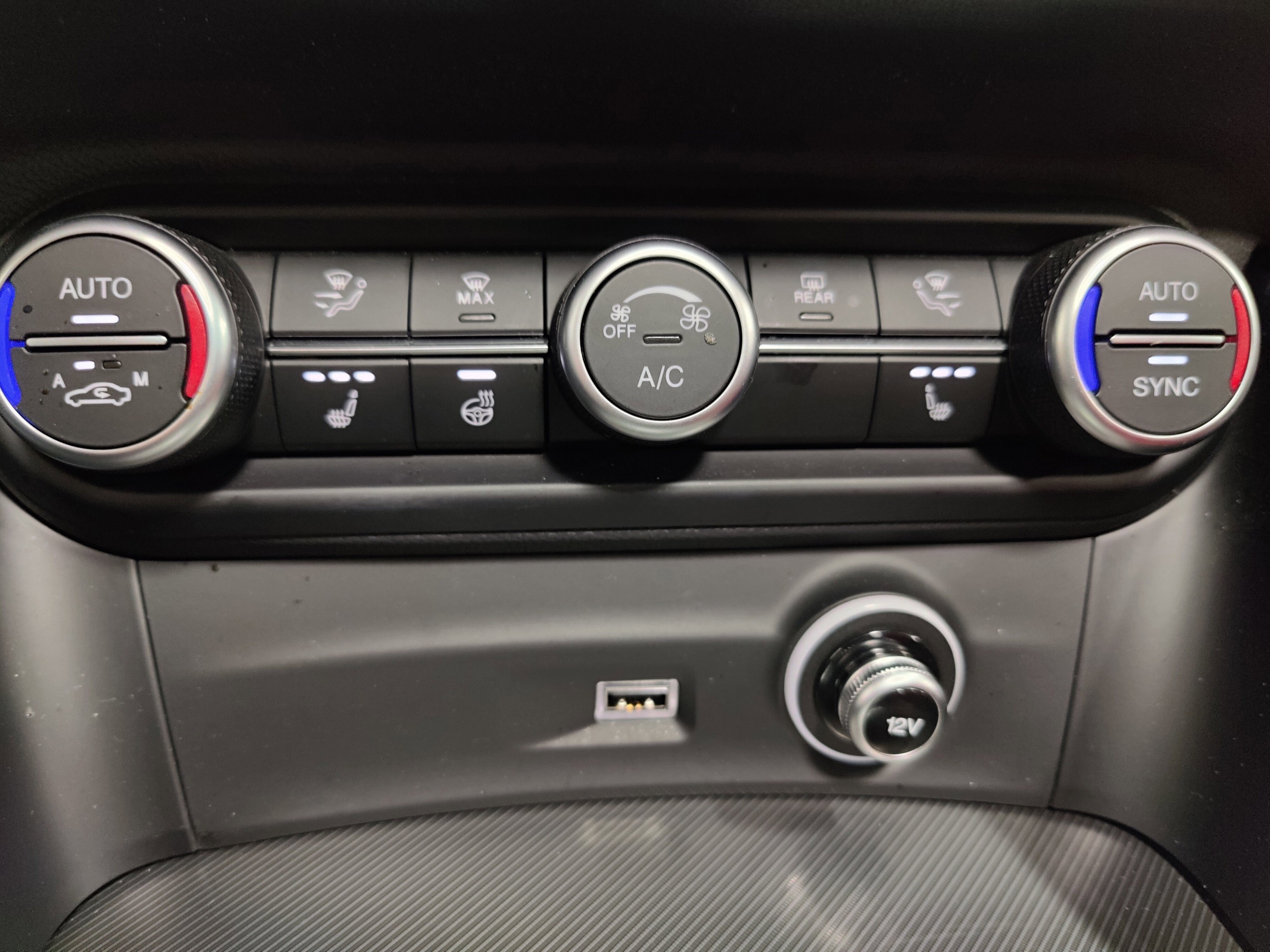 2024 Alfa Romeo Stelvio Premium Veloce AWD w/Sunroof/Activ Asst