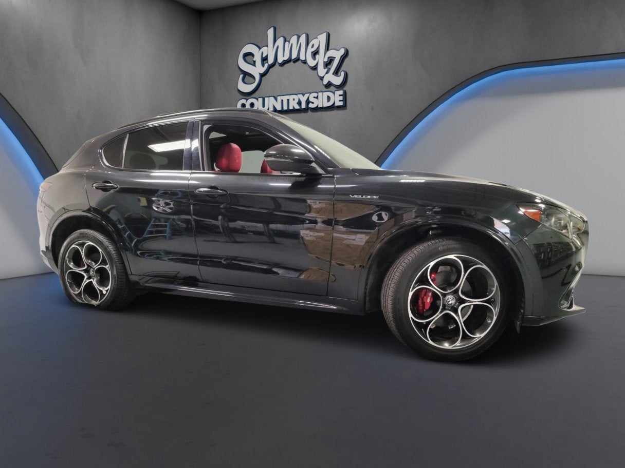 2024 Alfa Romeo Stelvio Veloce AWD w/Sunroof/Activ Asst