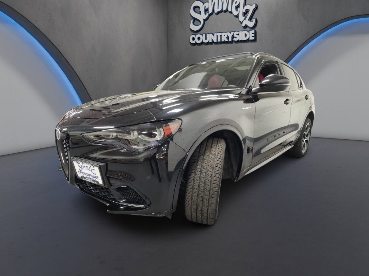 2024 Alfa Romeo Stelvio Veloce AWD w/Sunroof/Activ Asst
