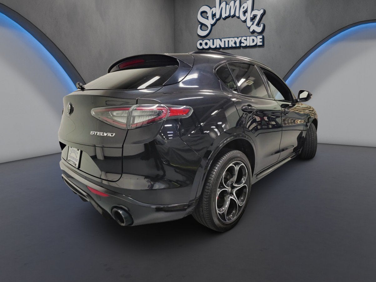 2024 Alfa Romeo Stelvio Veloce AWD w/Sunroof/Nav/Activ Asst