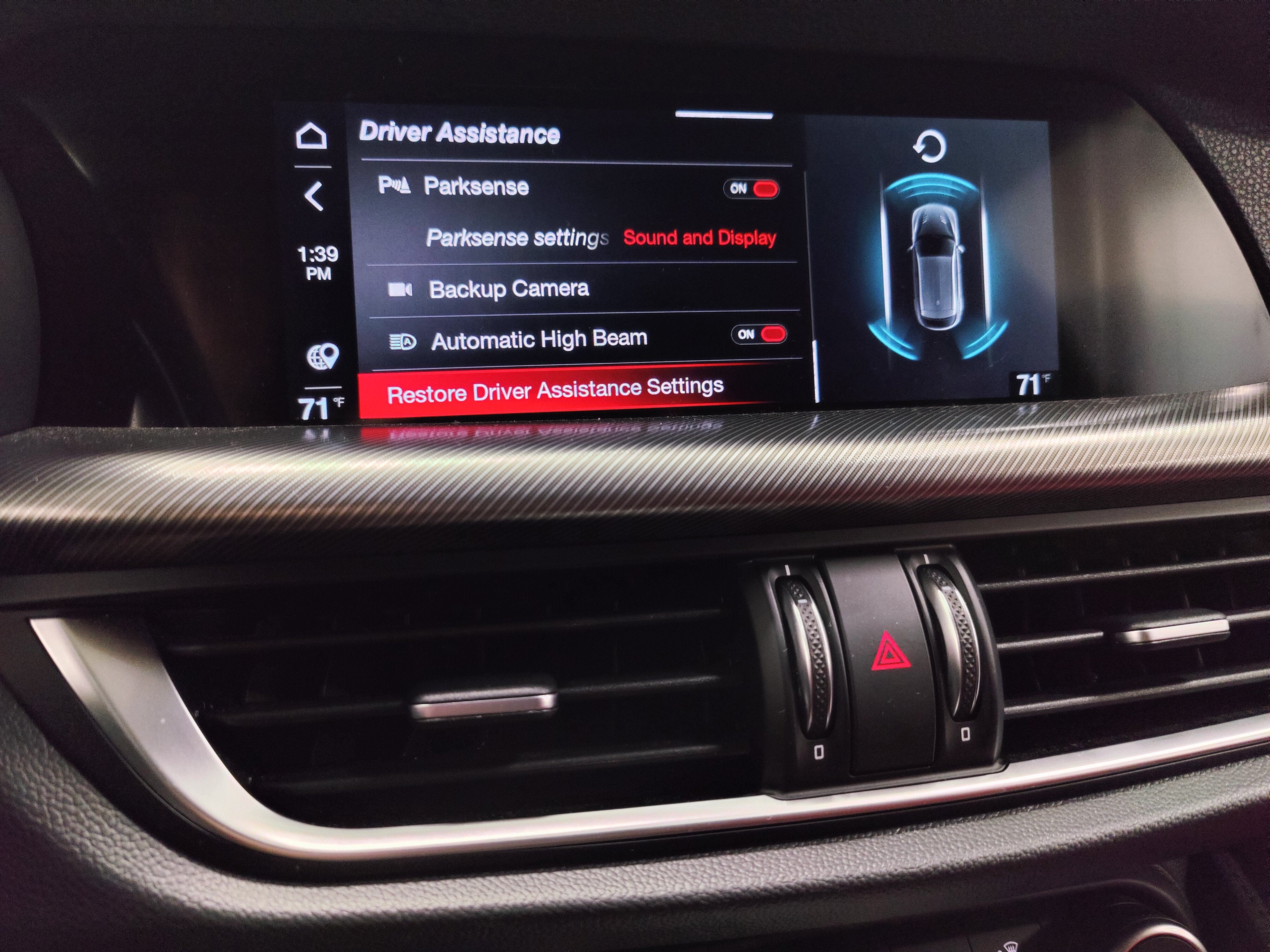 2024 Alfa Romeo Stelvio Veloce AWD w/Sunroof/Nav/Activ Asst